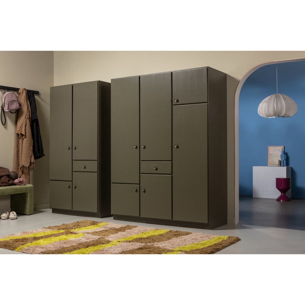 Alfie Kleiderschrank 107 cm - wald/Kiefer [fsc] - Kleiderschränke - ALVAHOME