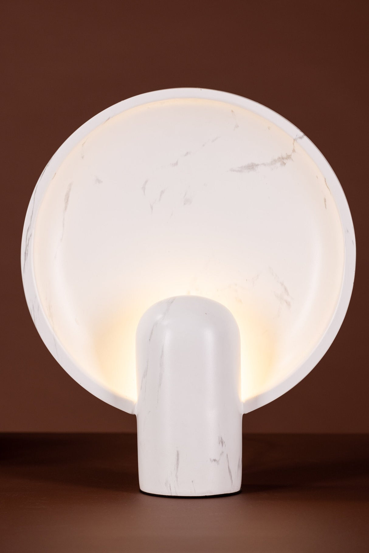 Angers Tischlampe - hellgrau/Resin - Tischlampen - ALVAHOME