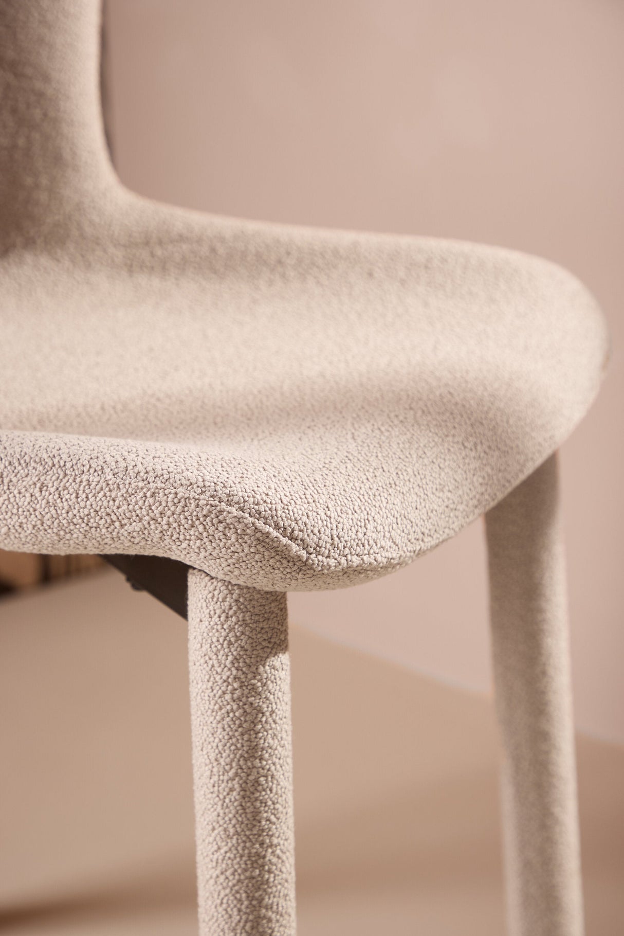 Astoria Esszimmerstuhl - beige/Bouclé - Essstühle - ALVAHOME