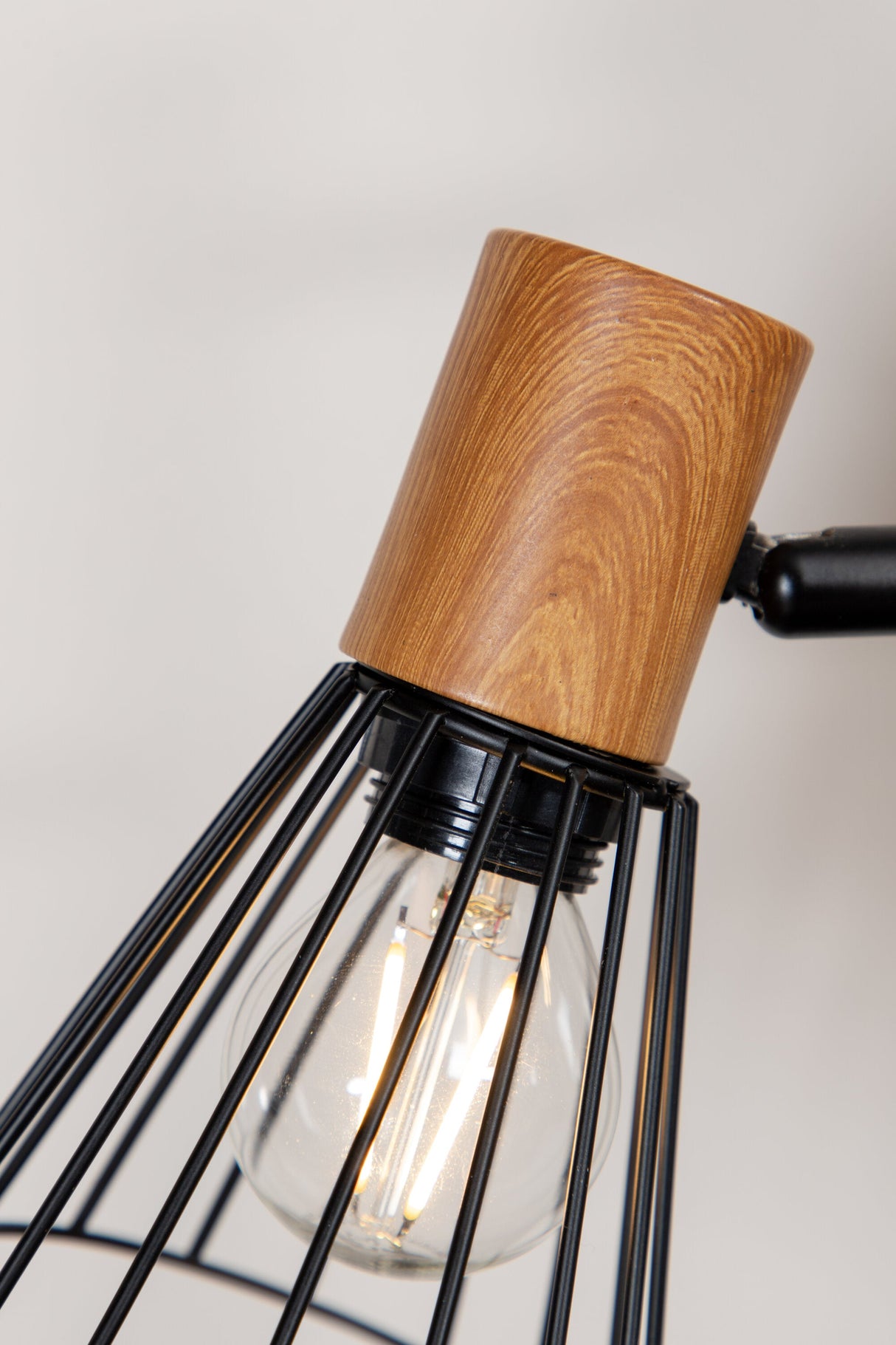 Atticus Tischlampe - schwarz/Stahl - Tischlampen - ALVAHOME