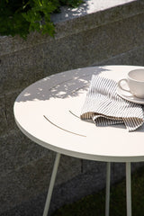 Bacong Outdoor - Tisch - beige/Stahl - Outdoor - Tische - ALVAHOME