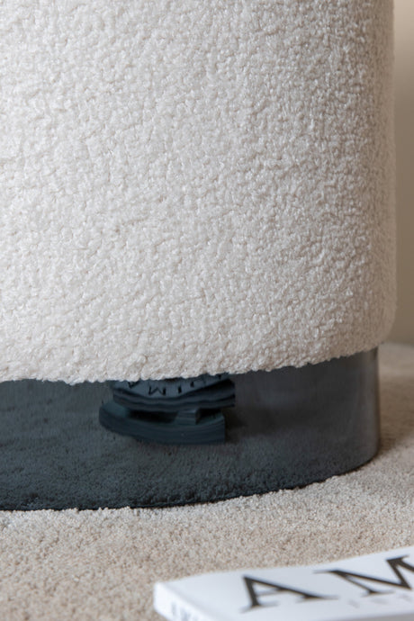 Benji Pouf - weiß/Polyester - Teddy - Ottomane / Poufs - ALVAHOME