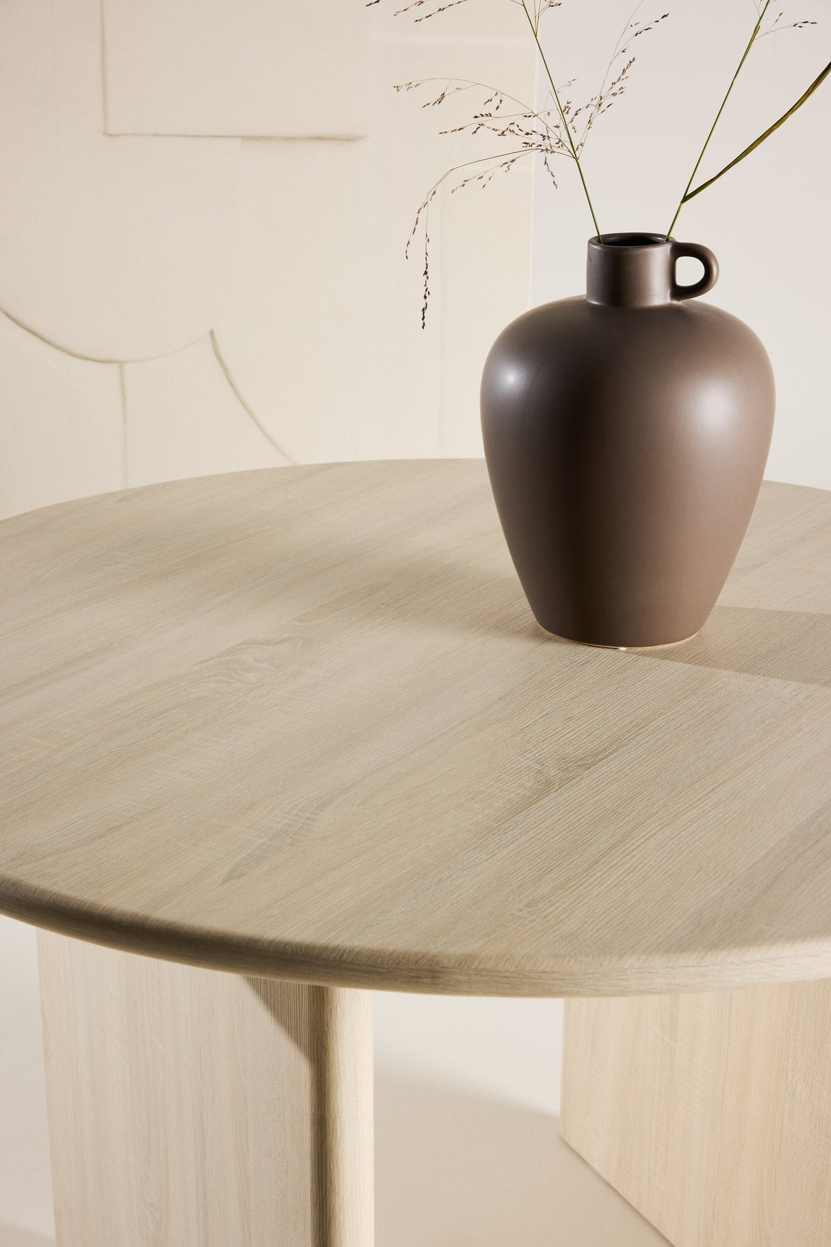 Björholmen runder Esstisch - white - wash/MDF - Runde Esstische - ALVAHOME