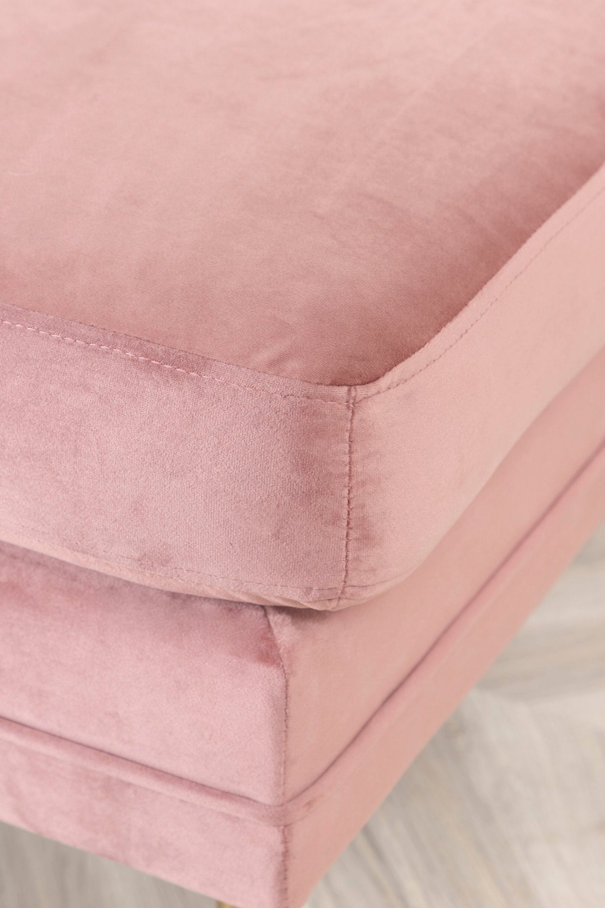 Boom Ottoman - pink/Polyester - Samt - Ottomane / Poufs - ALVAHOME