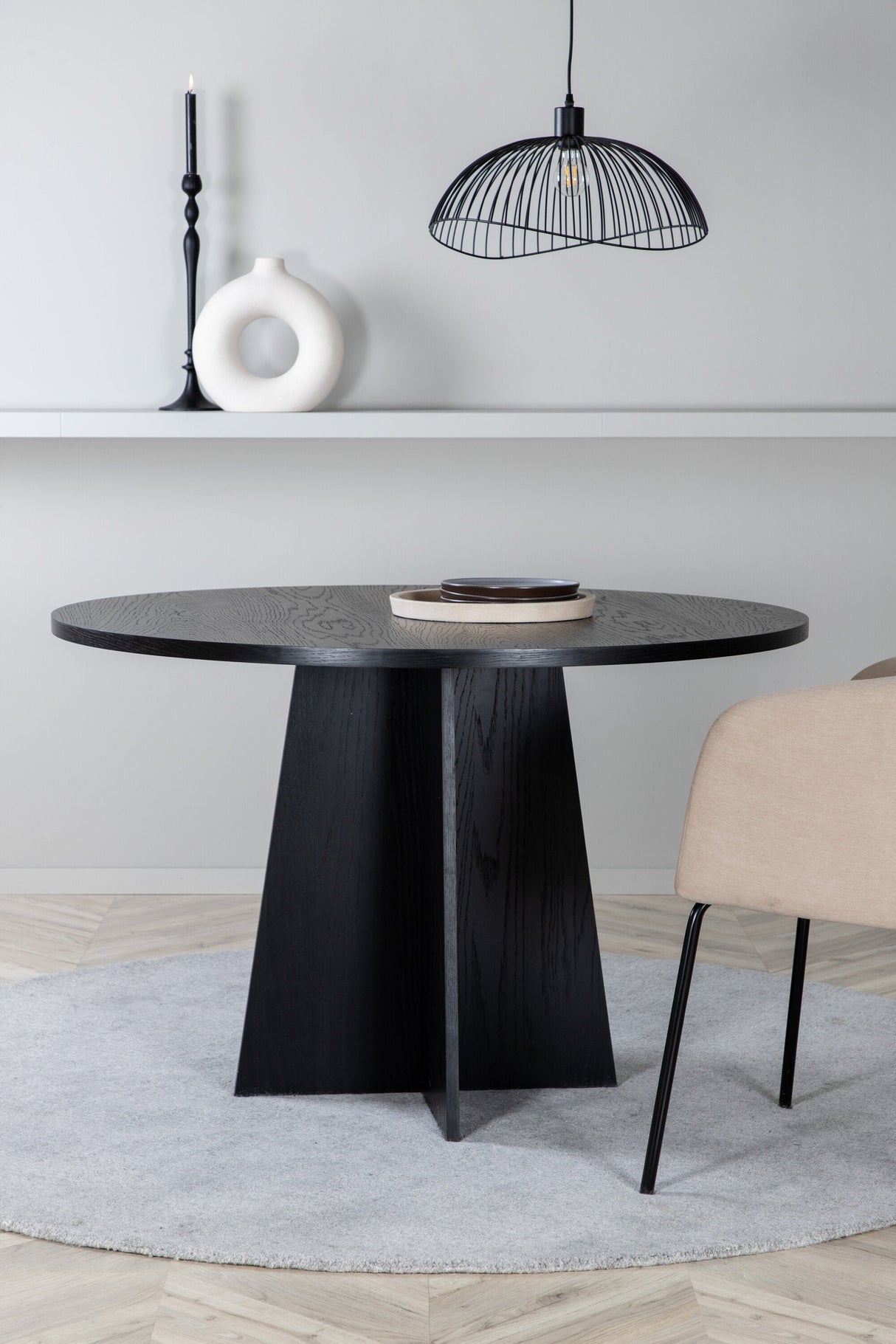 Bootcut runder Esstisch - schwarz/MDF - Runde Esstische - ALVAHOME