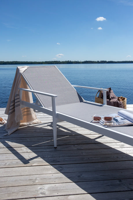 Break Outdoor Sun - Lounge - weiß/Textilien - Outdoor Sun - Lounges - ALVAHOME