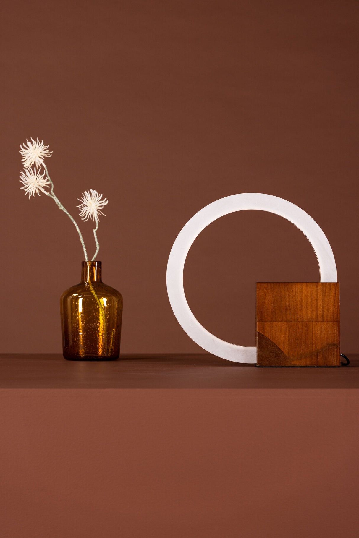 Brive Tischlampe - walnuss/Holz - Tischlampen - ALVAHOME