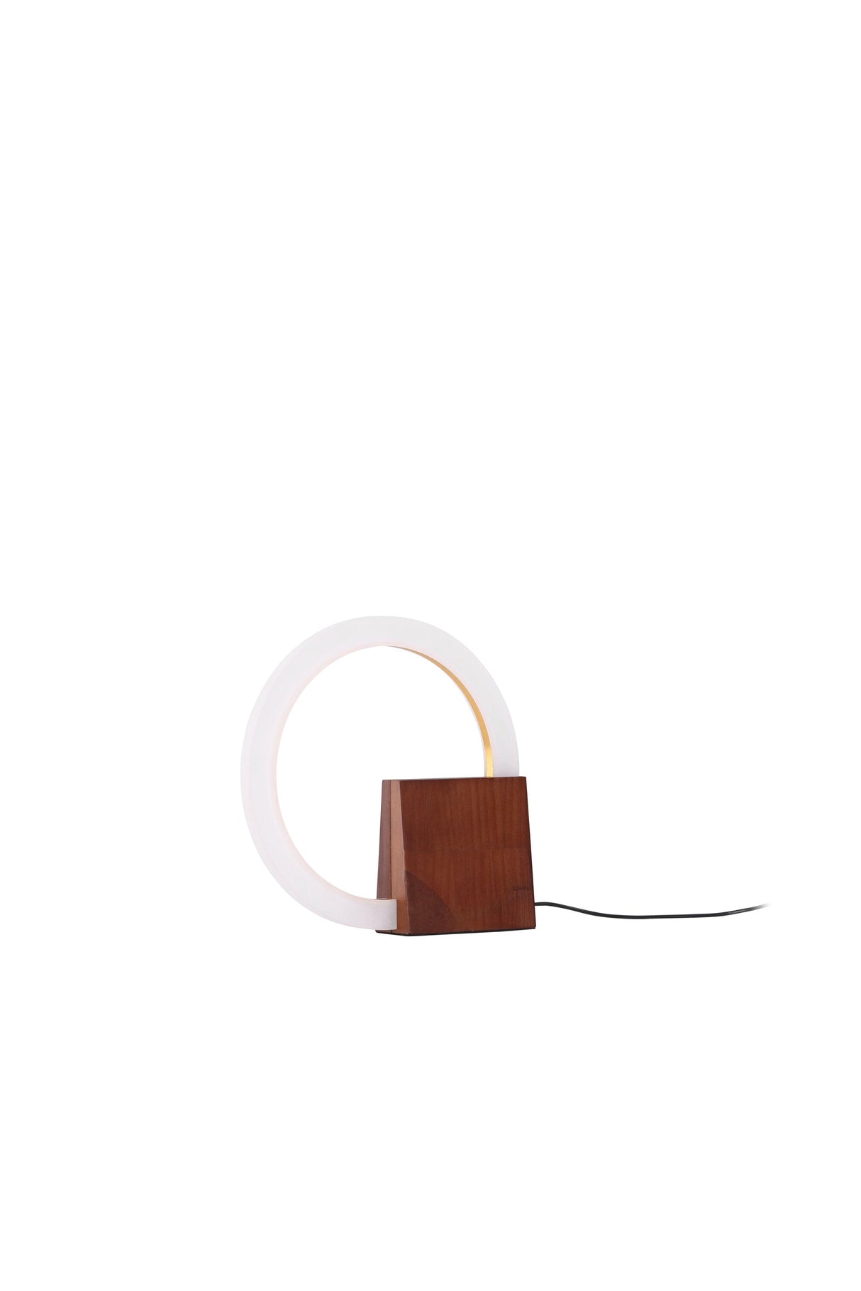 Brive Tischlampe - walnuss/Holz - Tischlampen - ALVAHOME