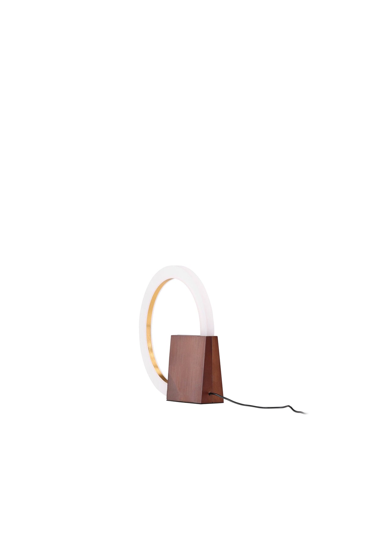 Brive Tischlampe - walnuss/Holz - Tischlampen - ALVAHOME