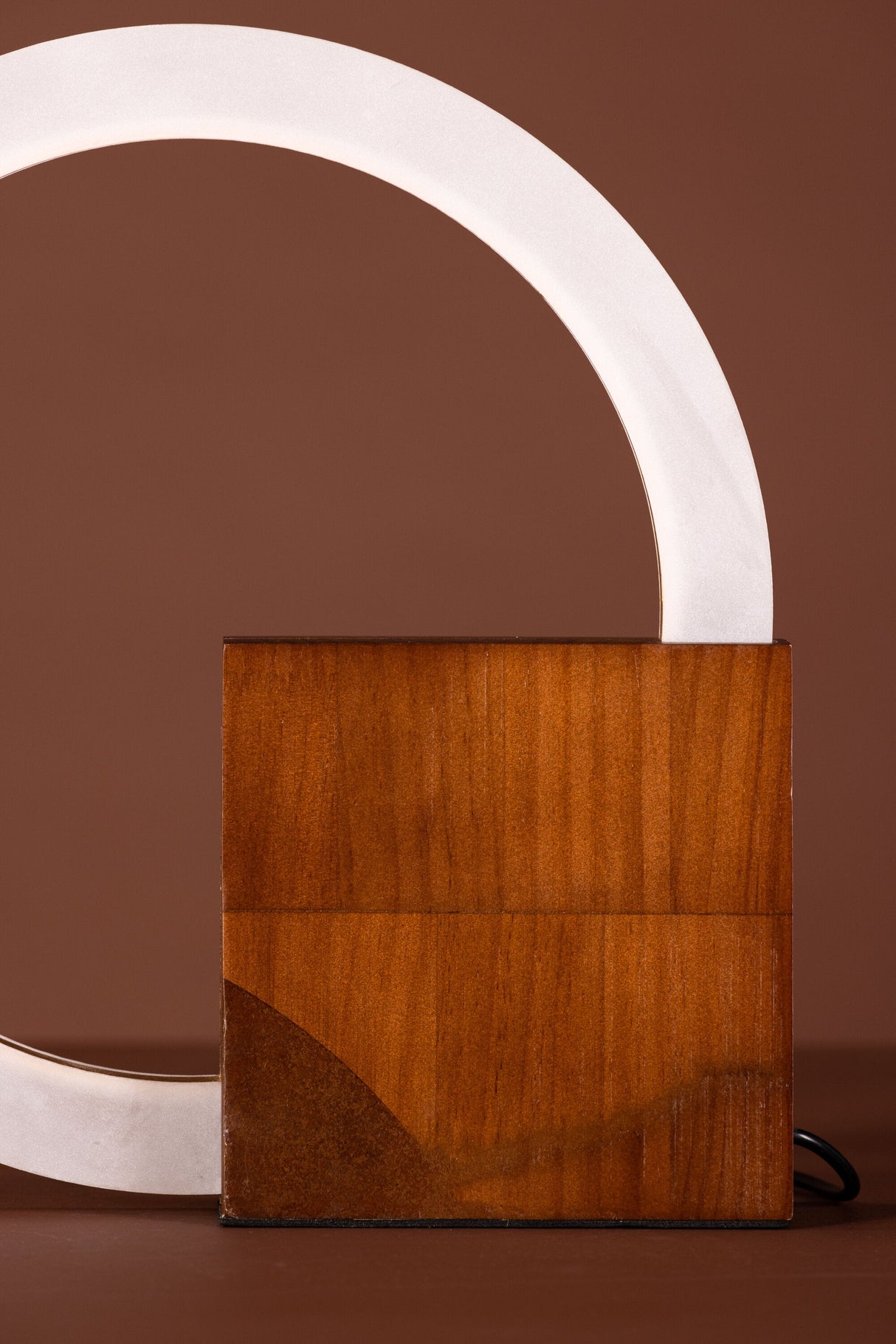 Brive Tischlampe - walnuss/Holz - Tischlampen - ALVAHOME