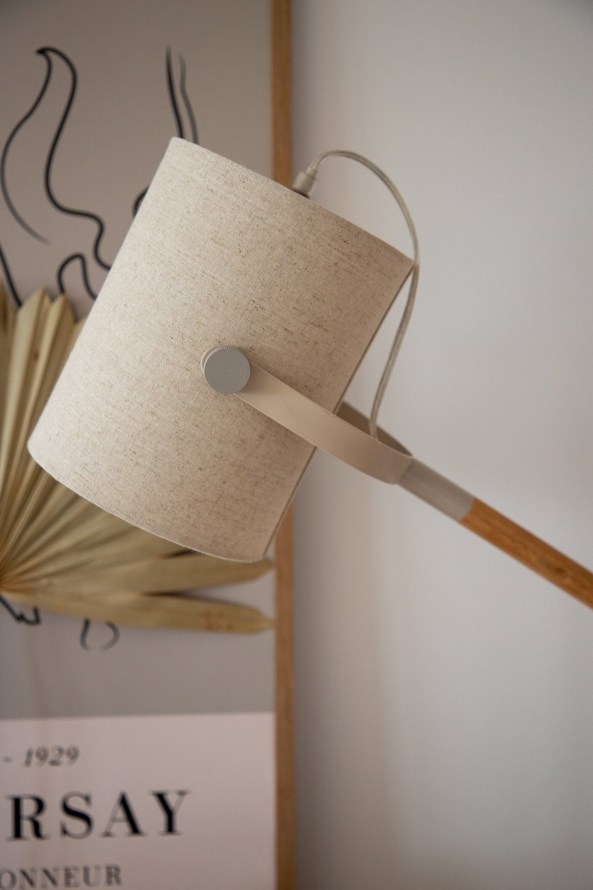 Dennis Tischlampe - beige/Polyester - Leinen - Tischlampen - ALVAHOME