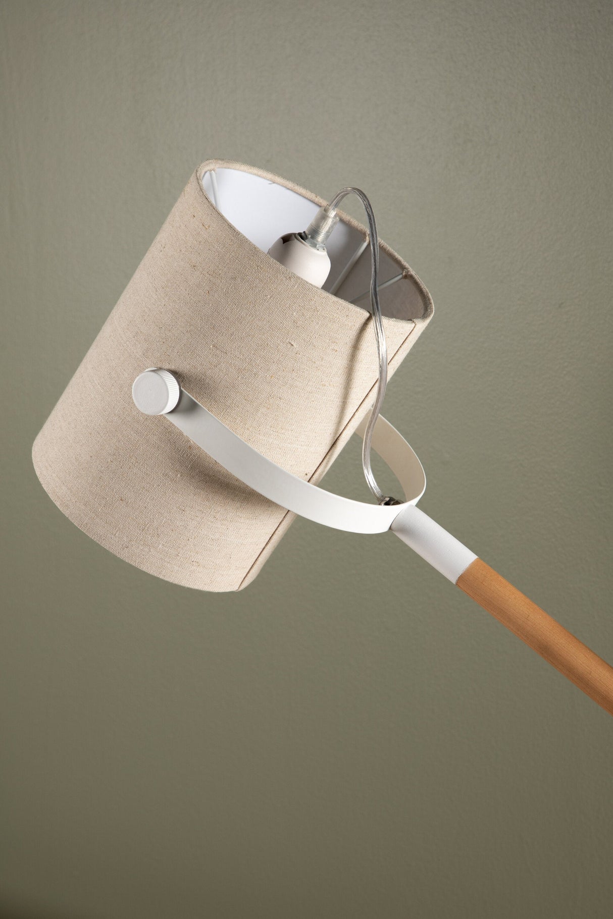 Dennis Tischlampe - natur/Polyester - Leinen - Tischlampen - ALVAHOME