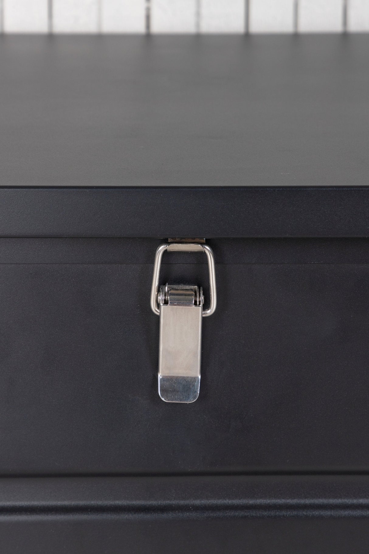 Elsa Kissenbox - schwarz/Aluminum - Kissenboxen - ALVAHOME