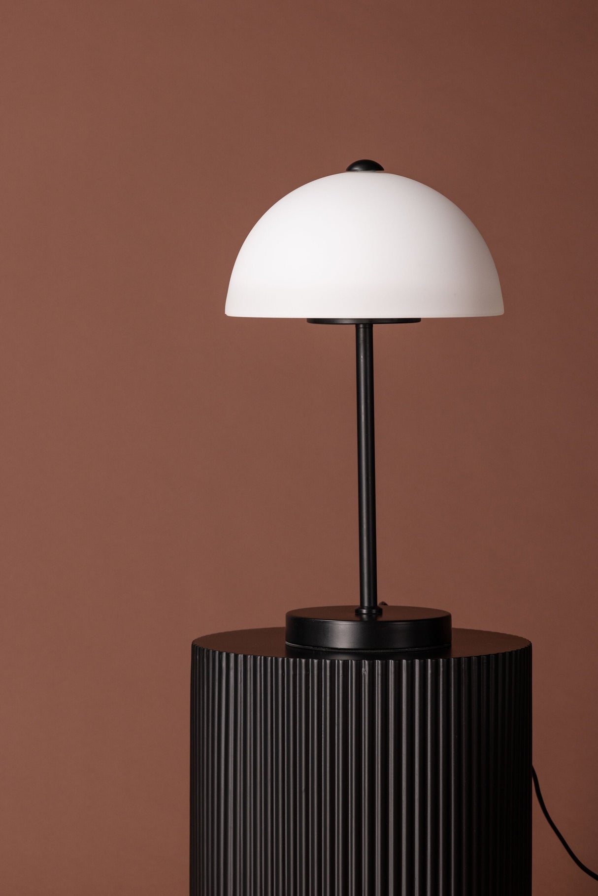 Ferrand Tischlampe - weiß/Glas - Tischlampen - ALVAHOME
