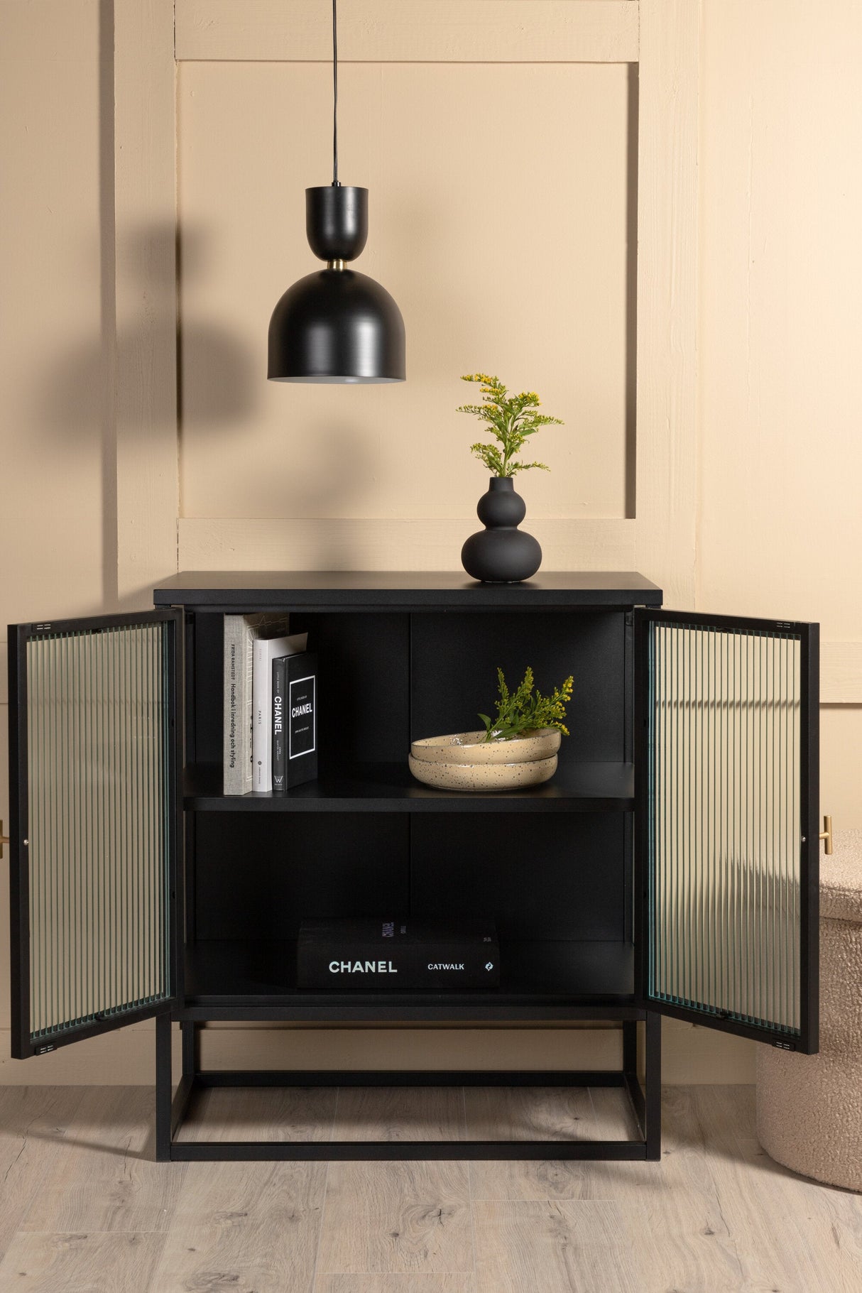 Garis Schrank - schwarz/Stahl - Schränke - ALVAHOME