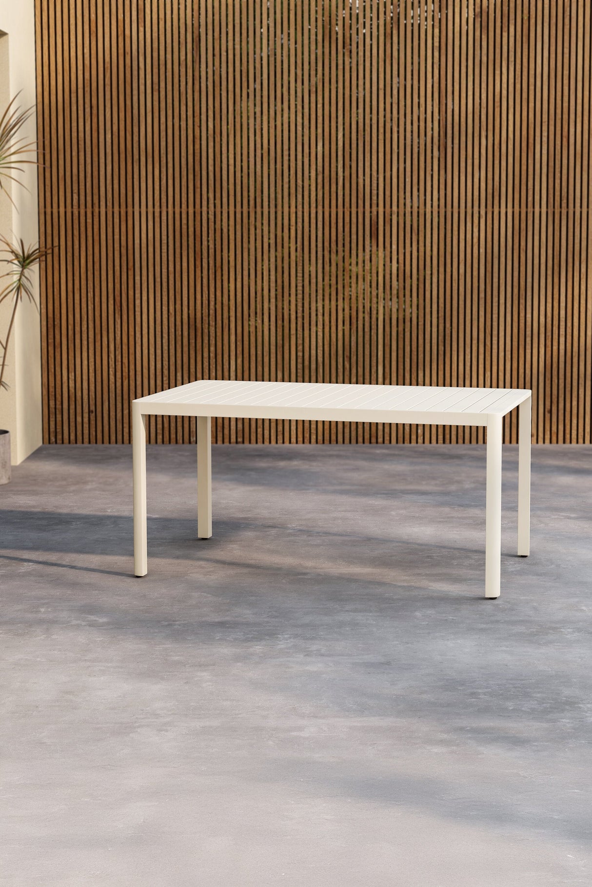 Giardini Outdoor - Esstisch rechteckig - beige/Aluminum - Outdoor - Esstische (rechteckig) - ALVAHOME