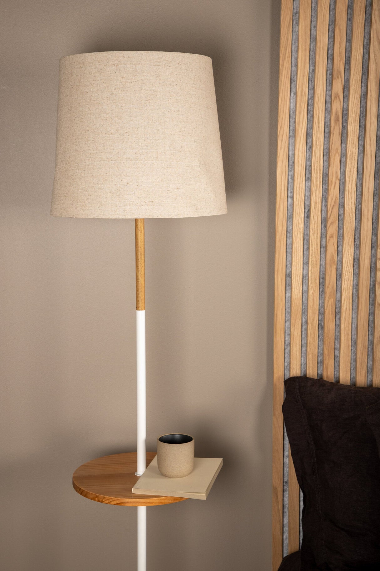 Hattman Stehlampe - beige/Polyester - Leinen - Stehlampen - ALVAHOME