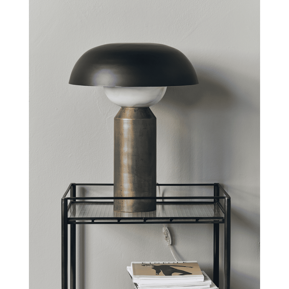 HDBig fellow Tischleuchte - antikes Messing - finish - Tischlampen - ALVAHOME