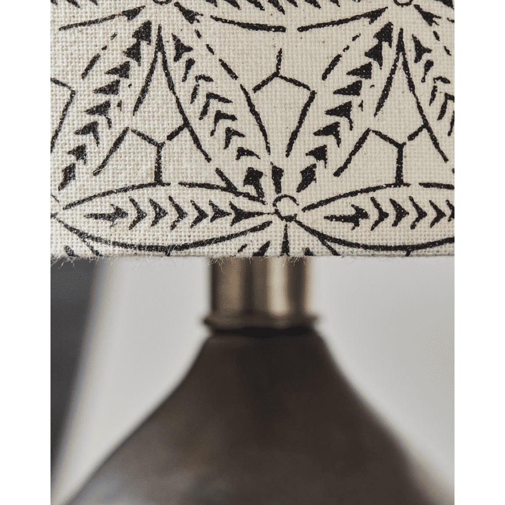 HDFlores Tischleuchte - schwarz - Tischlampen - ALVAHOME