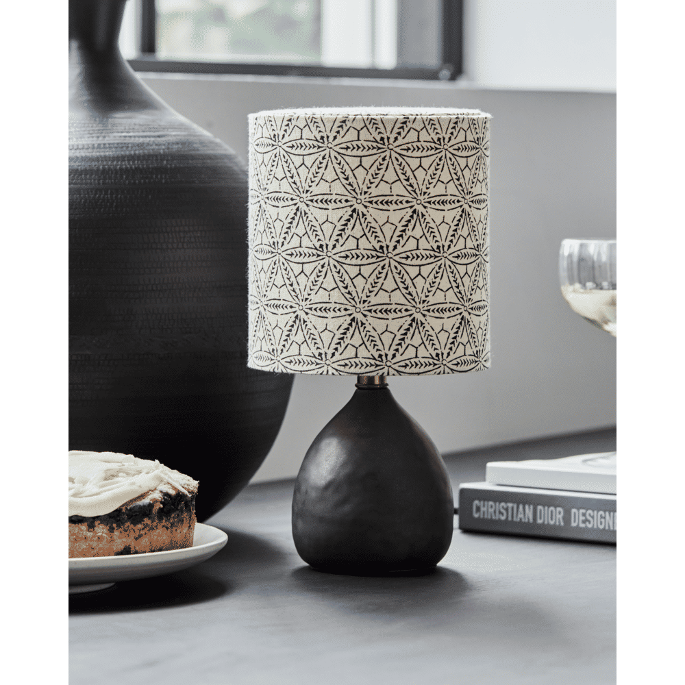 HDFlores Tischleuchte - schwarz - Tischlampen - ALVAHOME