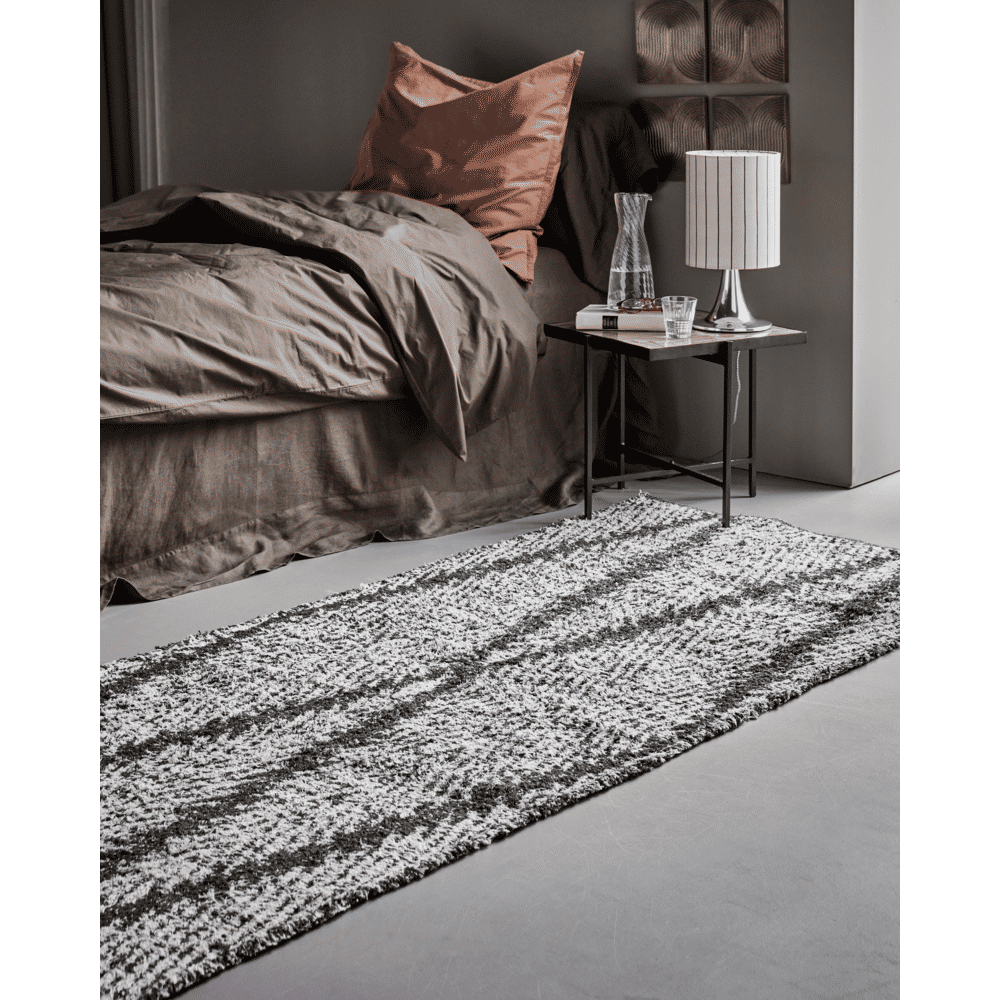 HDKin Teppich - schwarz/off - white - Teppiche - ALVAHOME