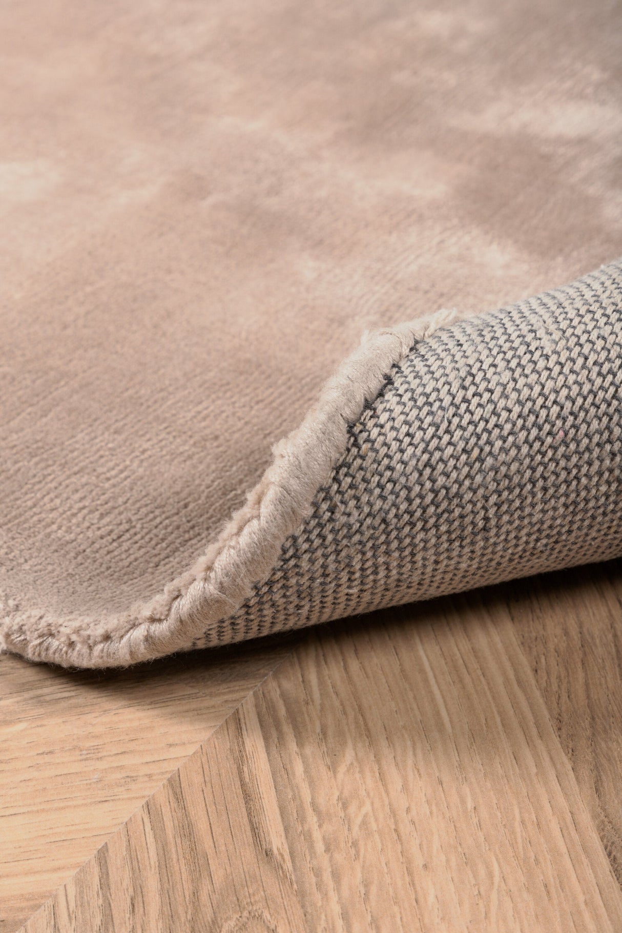 Indra Wohnzimmerteppich - beige/Viskose - Wohnzimmerteppiche - ALVAHOME