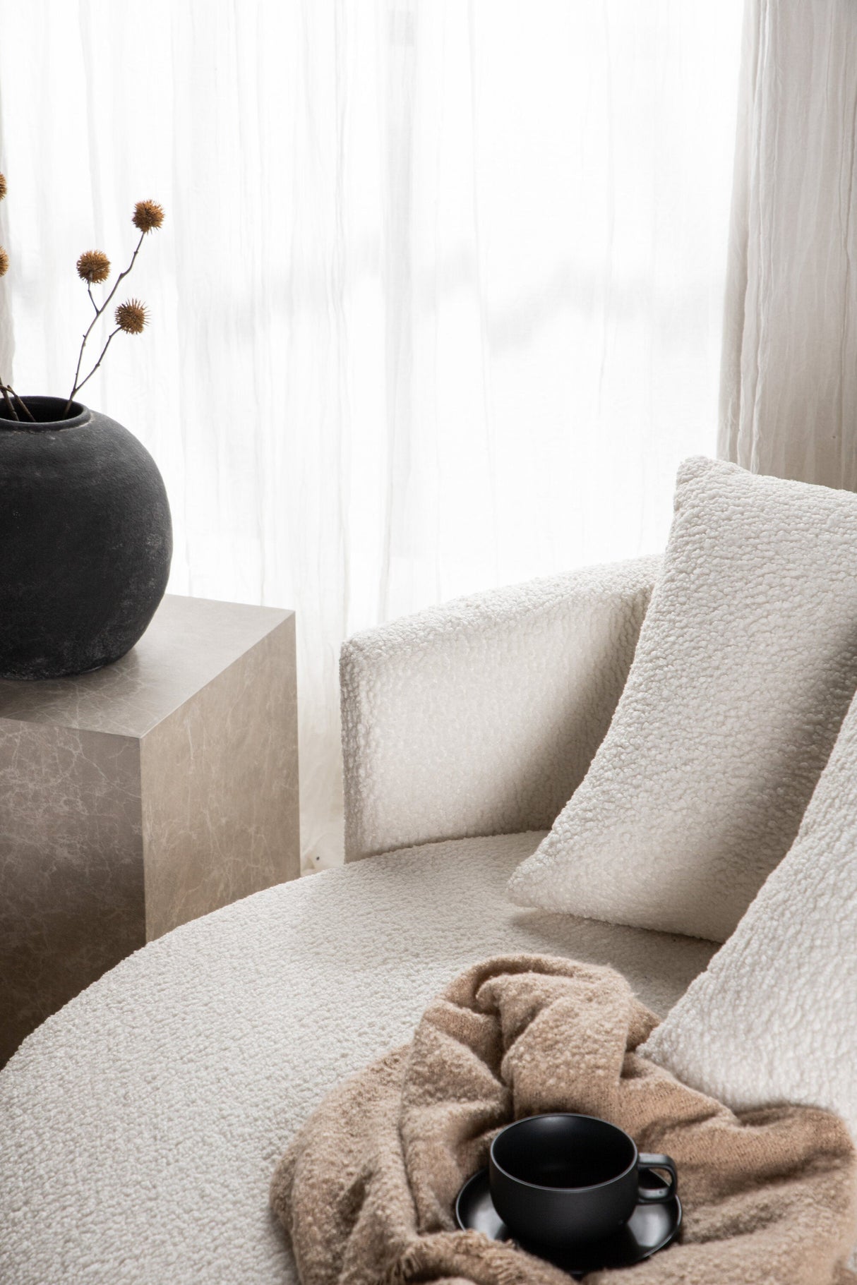 Kelso 2 - Sitzer Sofa - weiß/Polyester - 2 - Sitzer Sofas - ALVAHOME