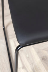 Kenth Esszimmerstuhl - schwarz/PU - Essstühle - ALVAHOME
