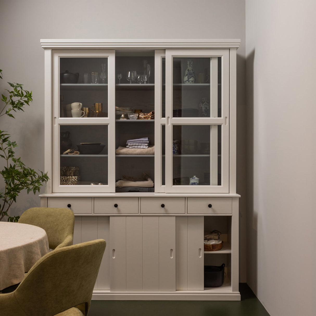 Lagos Buffetschrank - weiß/Kiefer [fsc] - Buffetschränke - ALVAHOME