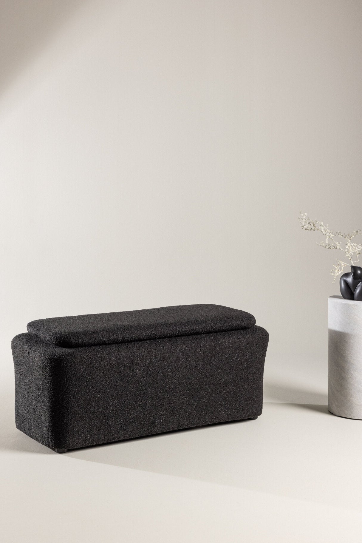 Laurel Ottoman - schwarz/Bouclé - Ottomane / Poufs - ALVAHOME