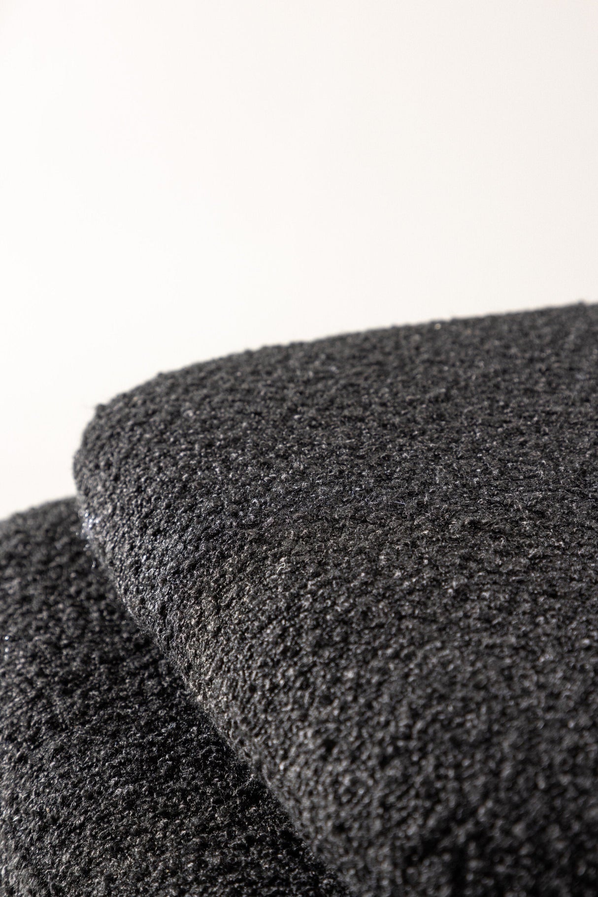 Laurel Ottoman - schwarz/Bouclé - Ottomane / Poufs - ALVAHOME