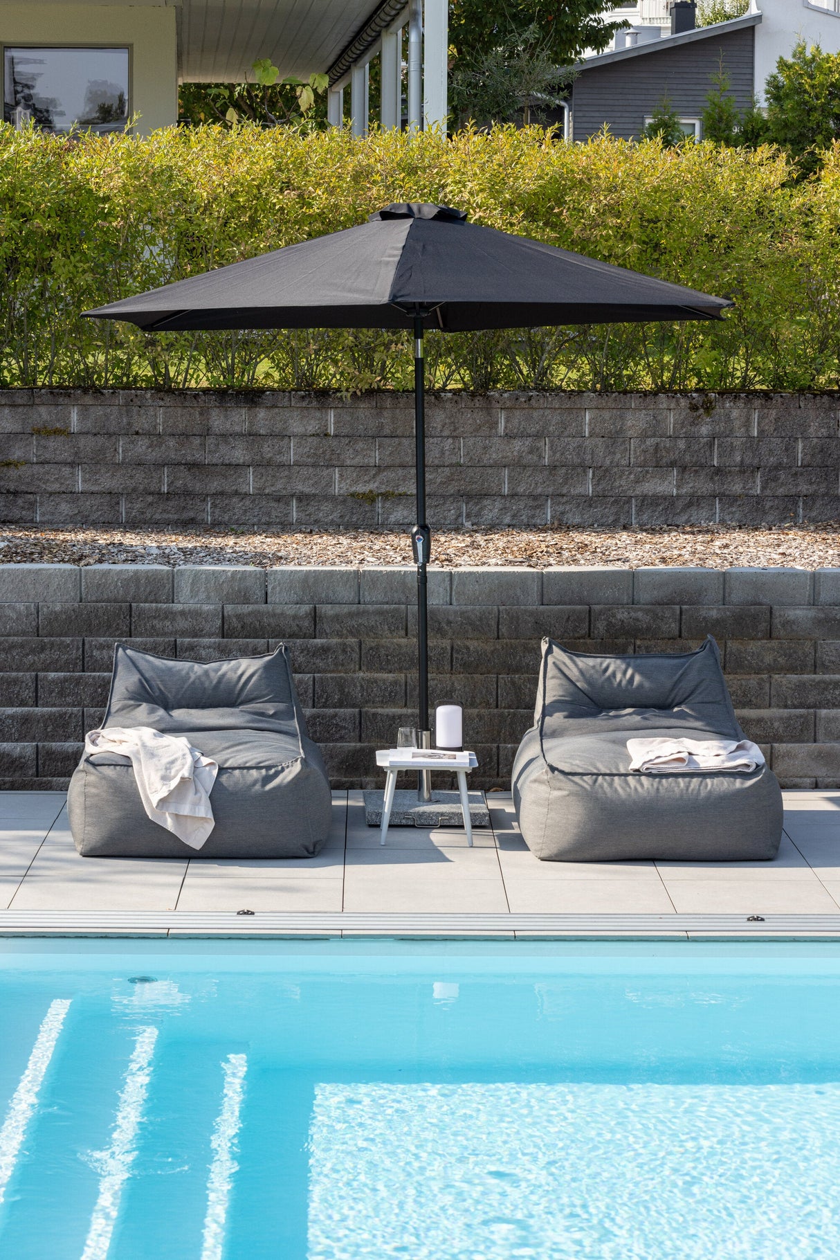 Leeds Sonnenschirm - schwarz/Polyester - Sonnenschirme - ALVAHOME