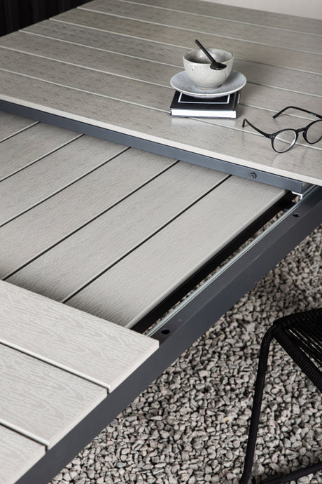 Levels Outdoor - Esstisch rechteckig - schwarz/Aluminum - Outdoor - Esstische (rechteckig) - ALVAHOME