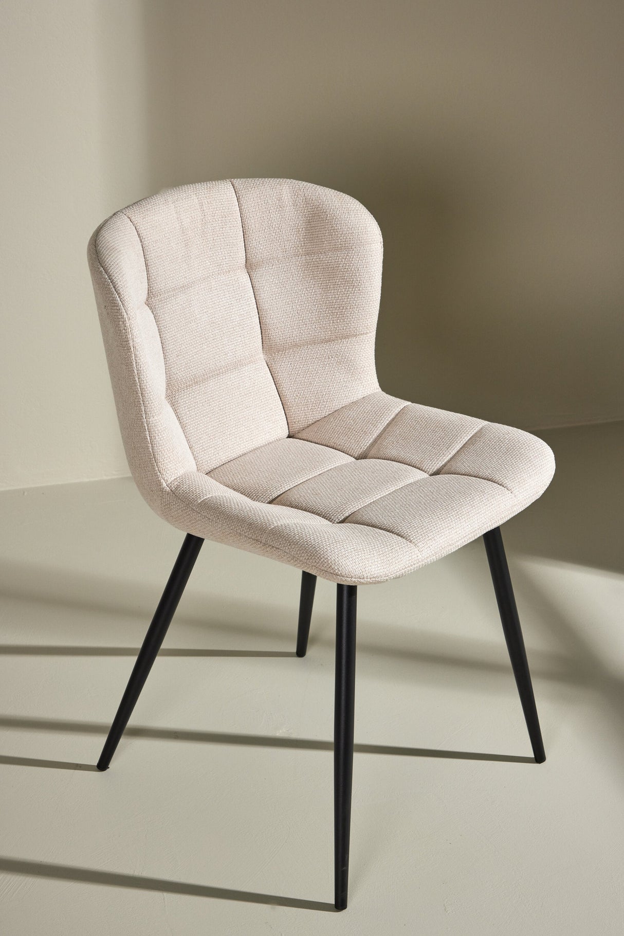 Lily Esszimmerstuhl - beige/Polyester - Essstühle - ALVAHOME