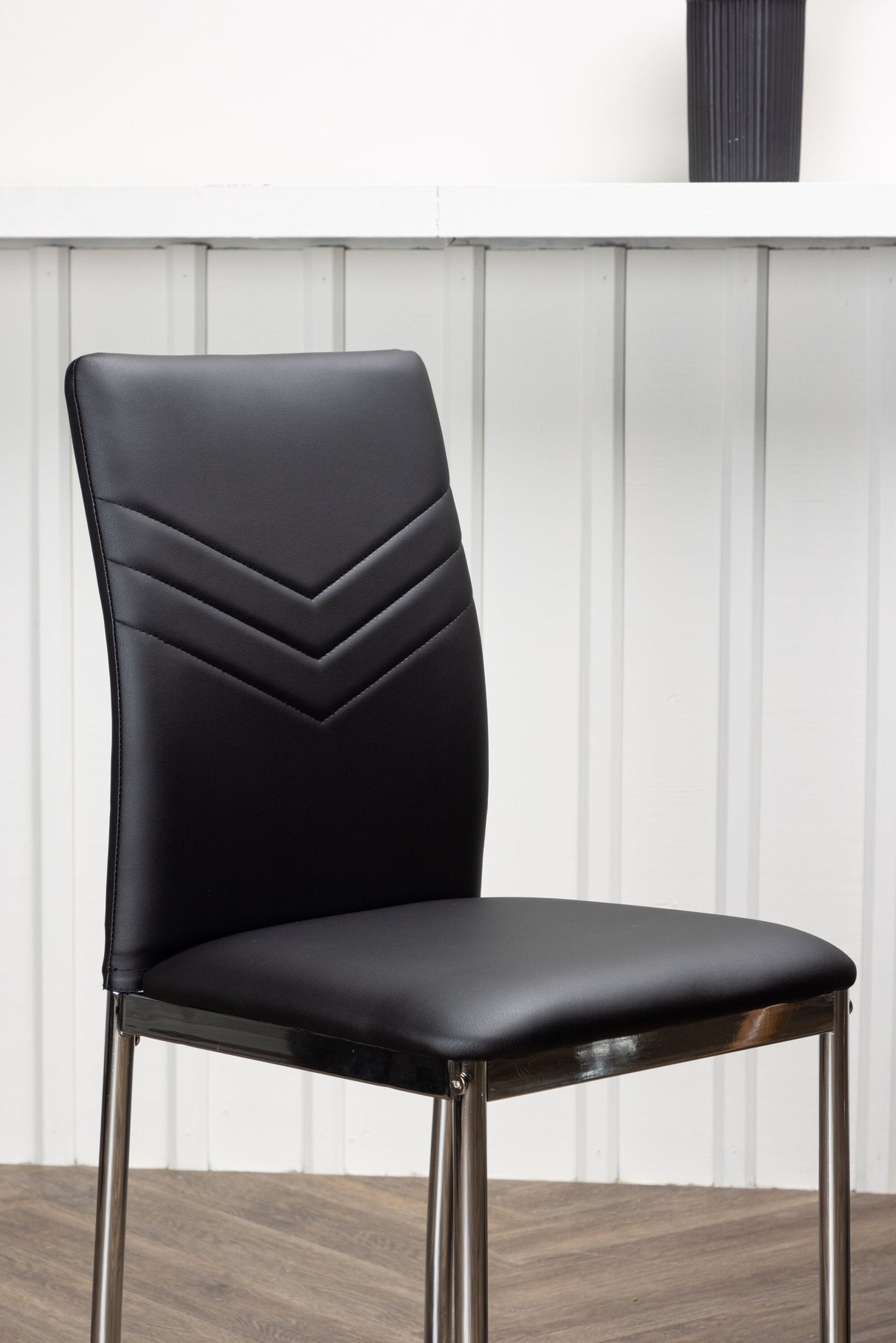 Lily Esszimmerstuhl - schwarz/PU - Essstühle - ALVAHOME