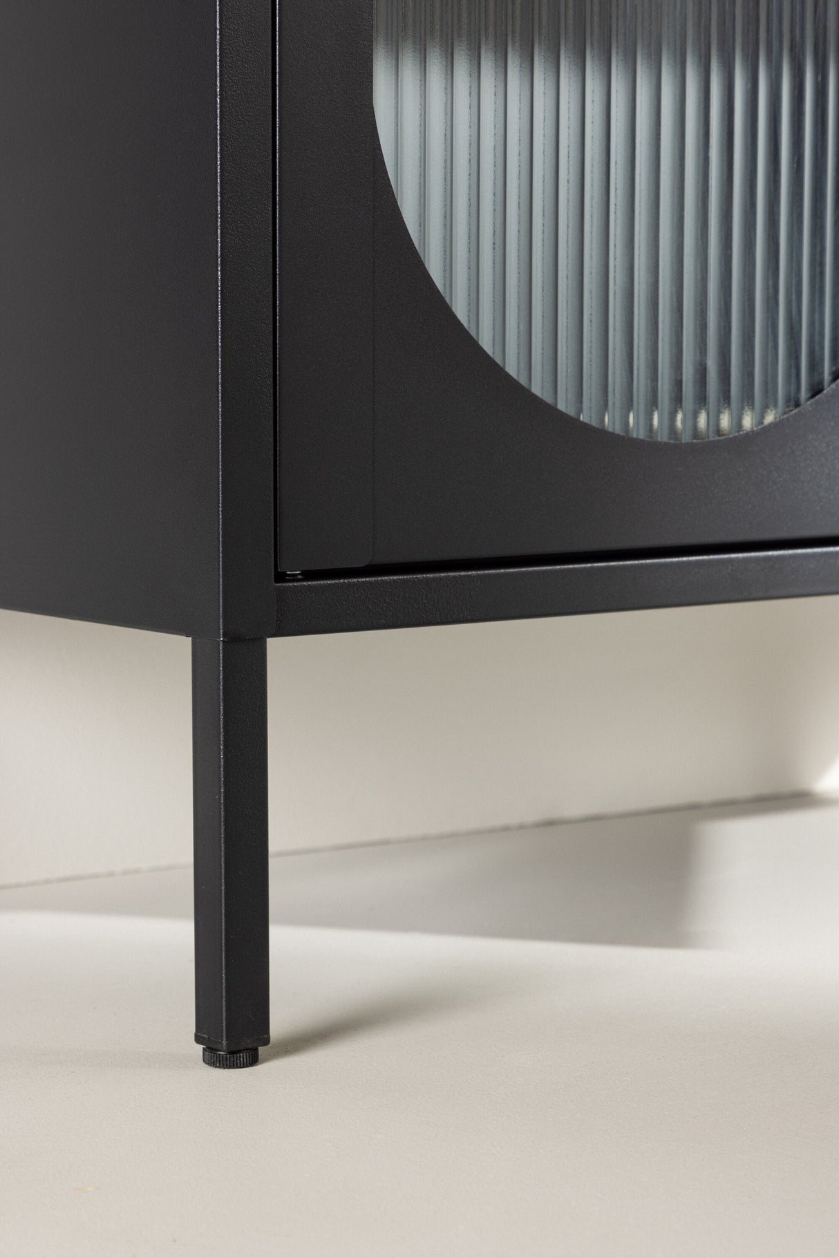 Lima Schrank - schwarz/Stahl - Schränke - ALVAHOME
