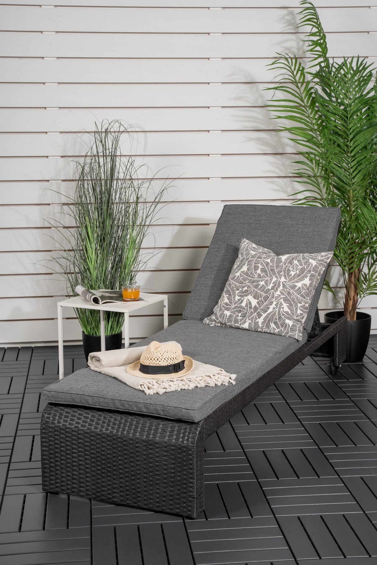 London Outdoor Sun - Lounge - schwarz/Weidengeflecht - Outdoor Sun - Lounges - ALVAHOME