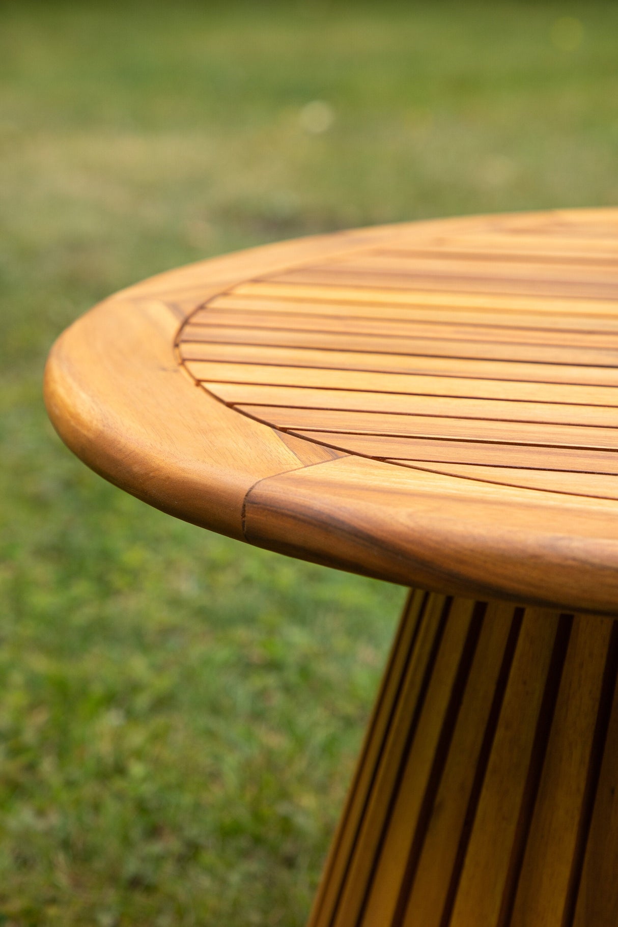Lumpur Outdoor - Couchtisch - natur/Akazie - Outdoor - Couchtische - ALVAHOME