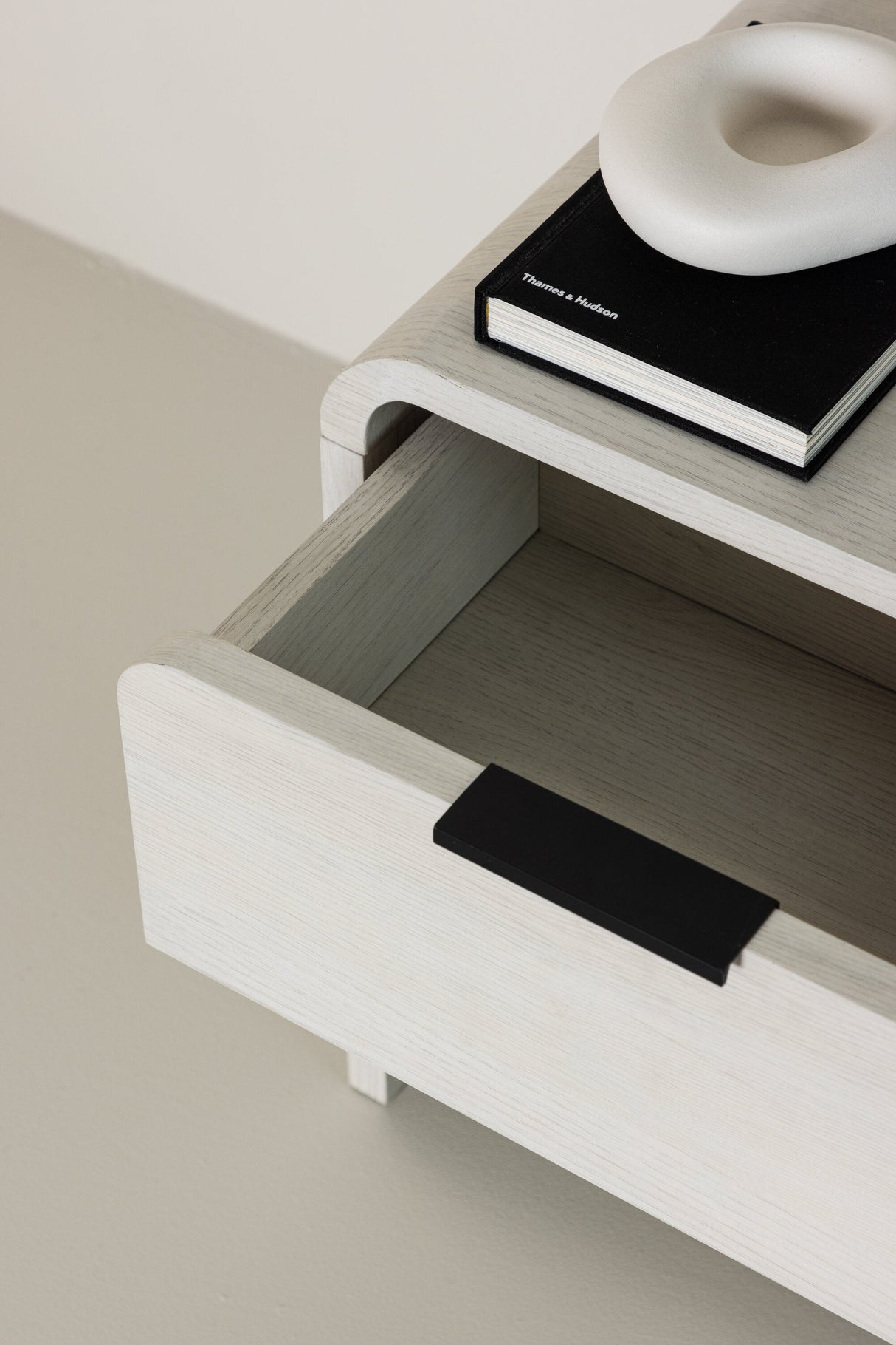 Lyngdal Beistelltisch - white - wash/MDF - Beistelltische - ALVAHOME