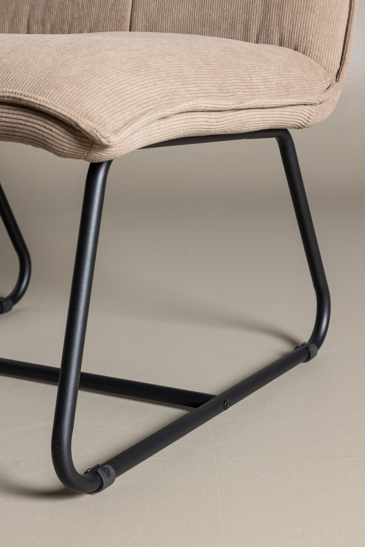 Madison Lounge - Stuhl - braun/Polyester - Lounge - Stühle - ALVAHOME