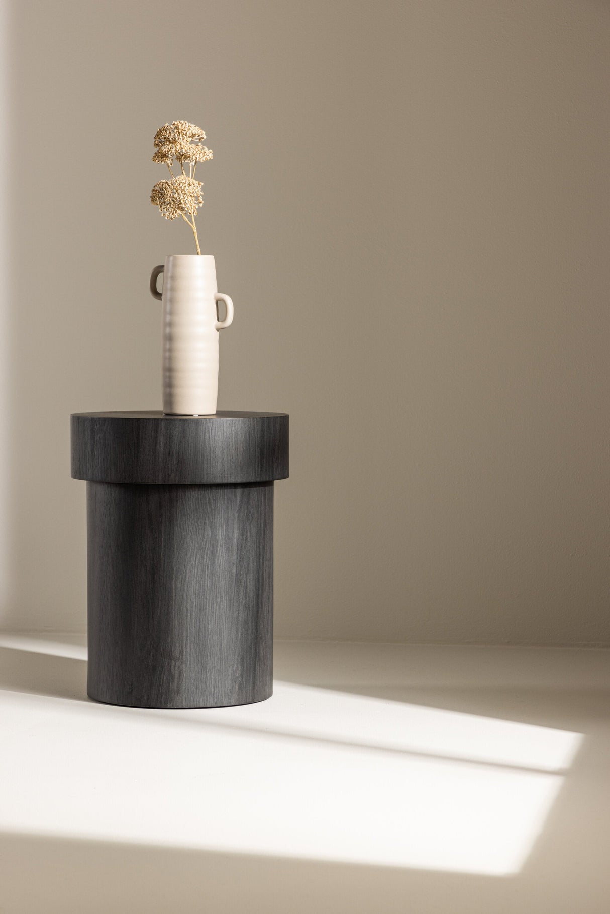 Malung Beistelltisch - schwarz/MDF - Beistelltische - ALVAHOME