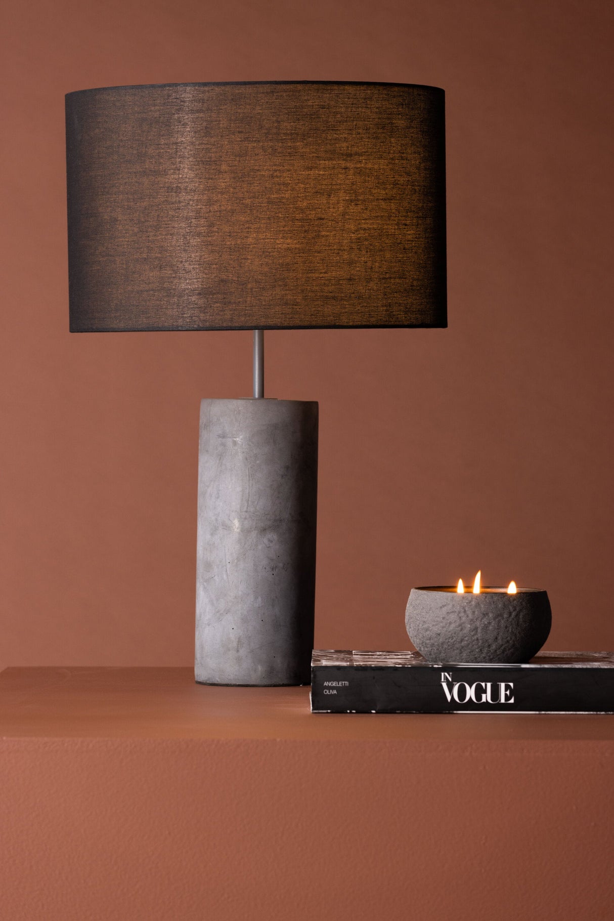 Nancy Tischlampe - grau/Beton - Tischlampen - ALVAHOME