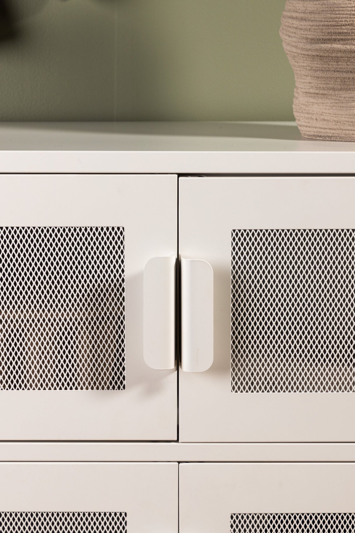 Nett Schrank - weiß/Stahl - Schränke - ALVAHOME