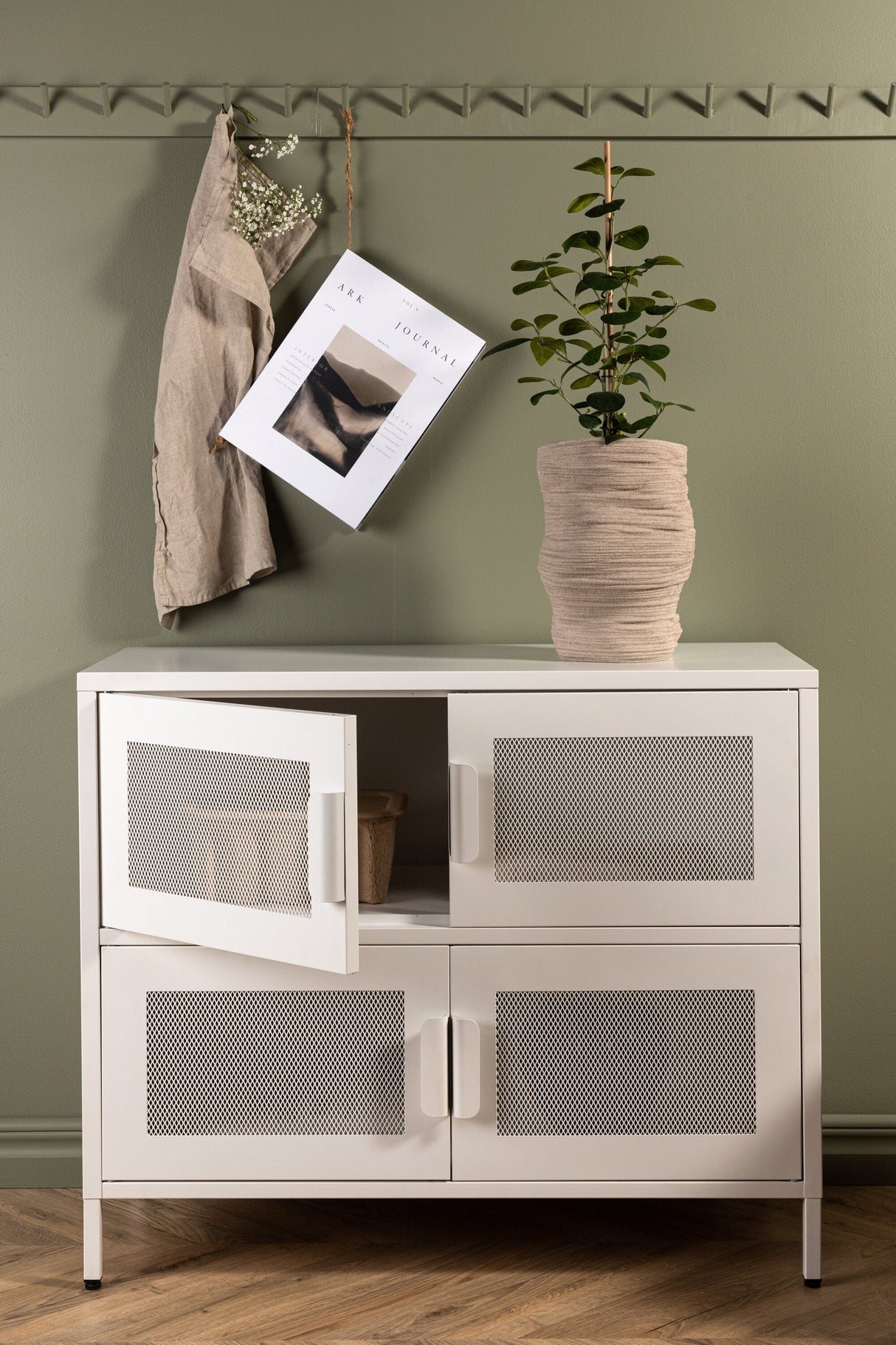Nett Schrank - weiß/Stahl - Schränke - ALVAHOME