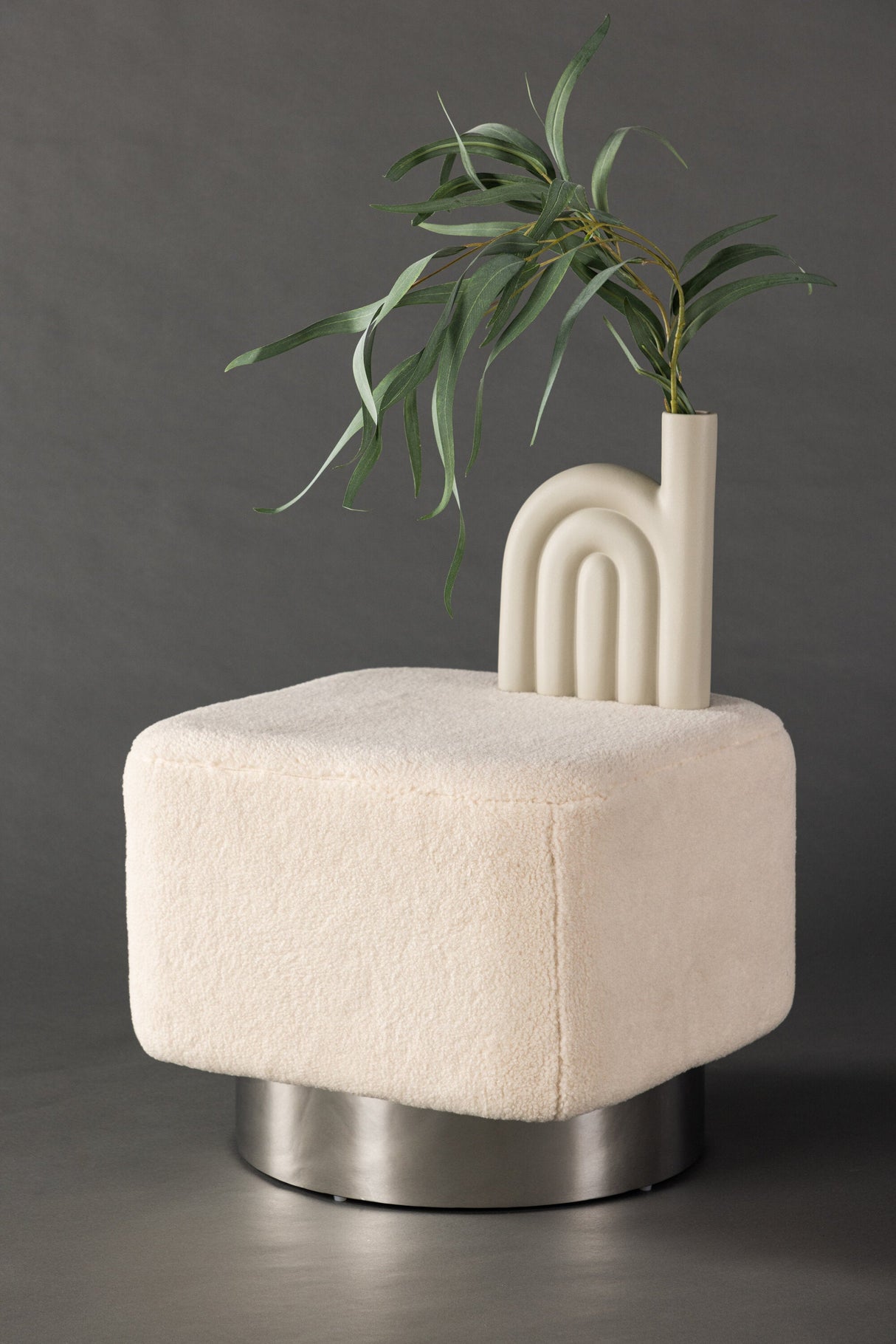 Newton Pouf - off - white/Vlies - Ottomane / Poufs - ALVAHOME