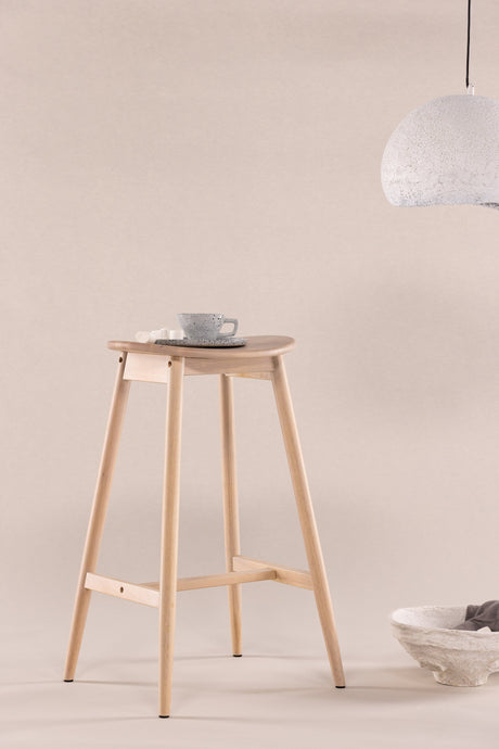 Orust Barhocker - white - wash/Gummiholz - Barhocker - ALVAHOME