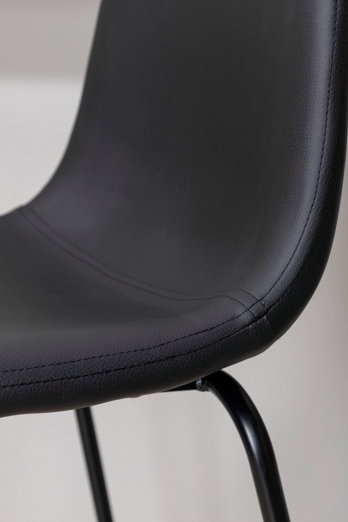Polar Barhocker - schwarz/PU - Barhocker - ALVAHOME