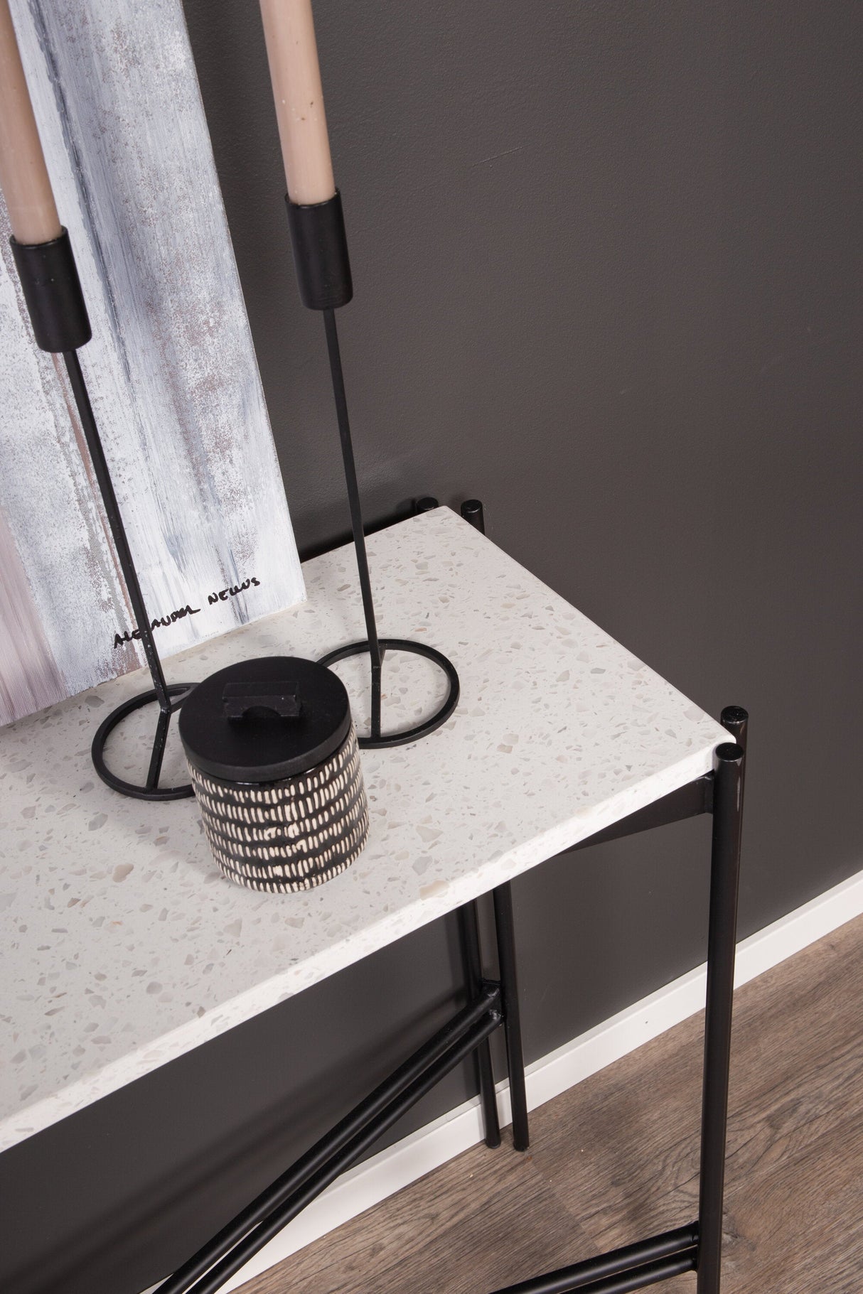 Razzia Beistelltisch - weiß/Terrazzo - Beistelltische - ALVAHOME