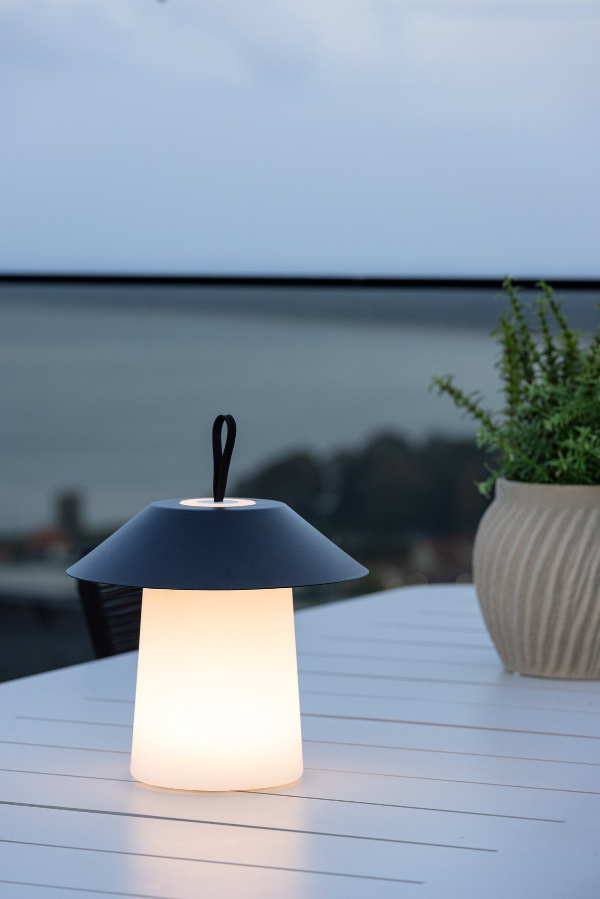 Rubu Outdoor - Tischlampe - schwarz/Stahl - Outdoor - Tischlampen - ALVAHOME