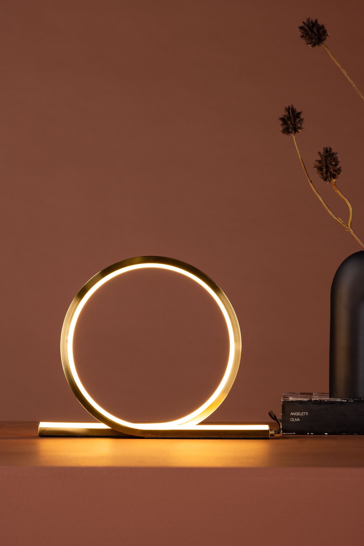 Saunier Tischlampe - gold/Aluminum - Tischlampen - ALVAHOME